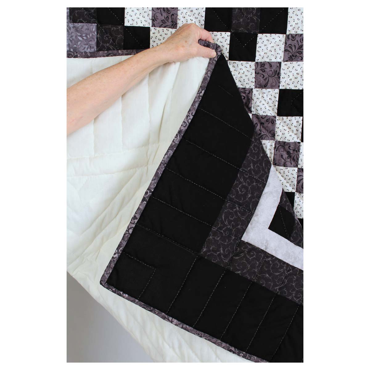 Trip Around the Worlds Black TATW Patchwork King Amish Quilt 110x110