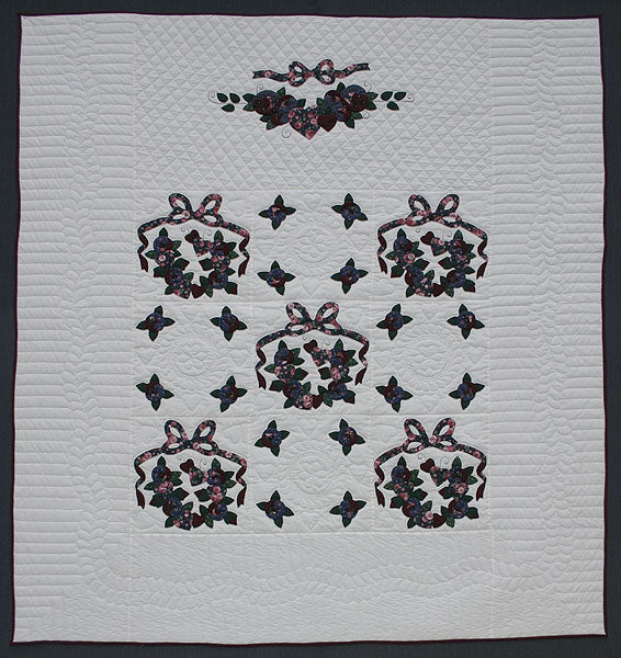 Mini Country Roses Applique Amish Quilt 98x109