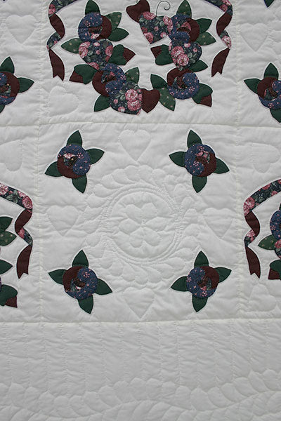 Mini Country Roses Applique Amish Quilt 98x109