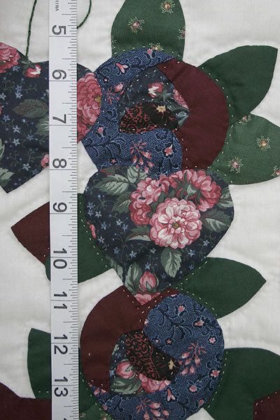 Mini Country Roses Applique Amish Quilt 98x109
