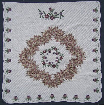 Feather Wreath Applique Amish Quilt 104x115