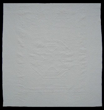 Star Wholecloth Amish Quilt 104x116