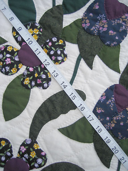 Victorian Basket Flowers Amish Quilt 103x111