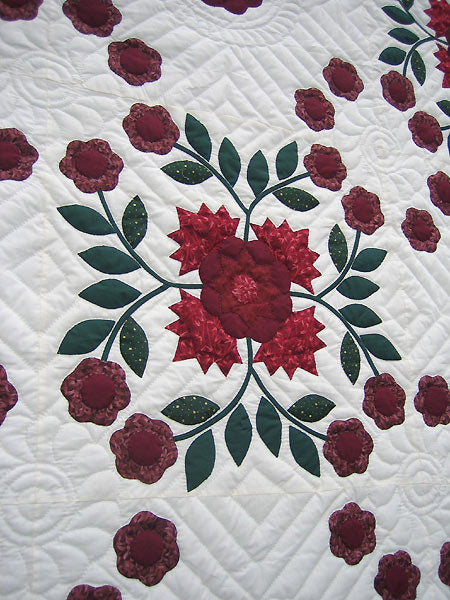 Windblown Rose Applique Amish Quilt 101x112