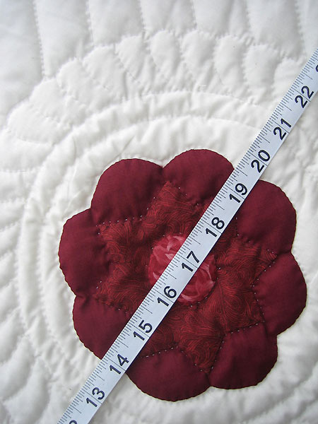 Windblown Rose Applique Amish Quilt 101x112
