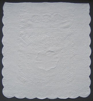 Roses Wholecloth Amish Quilt 98x109