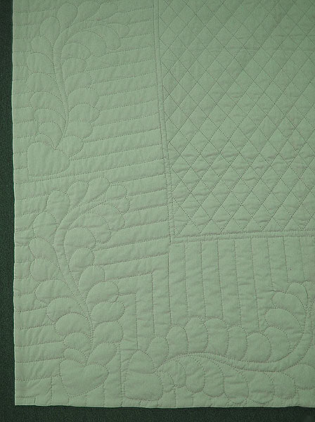 Feathered Hearts Amish Quilt Mint 82x107