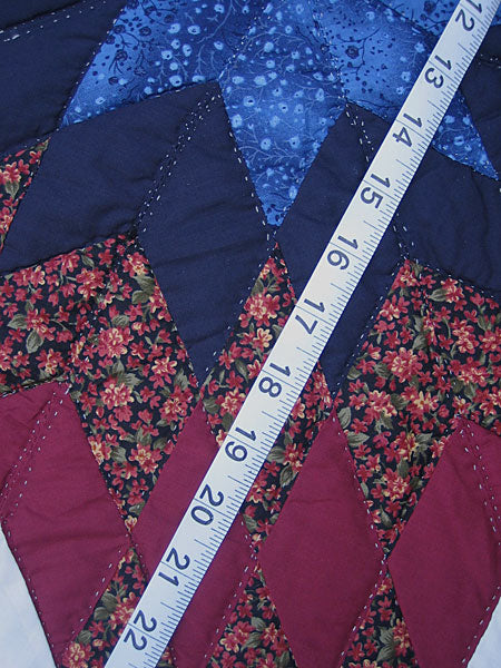 Stars Common Amish Quilt 100x108