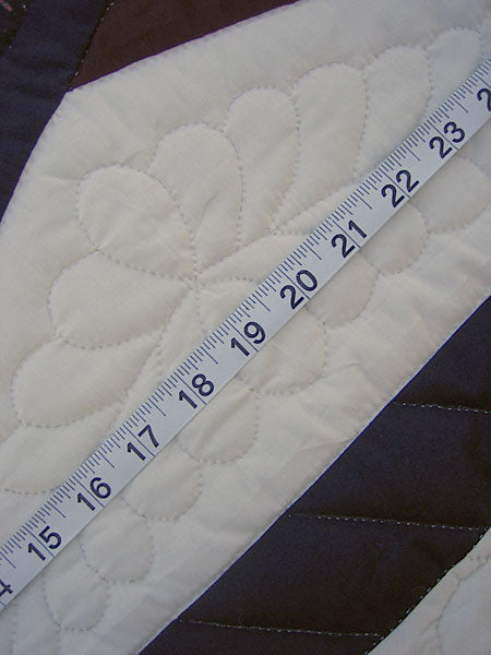 Starspin Amish Quilt 101x113