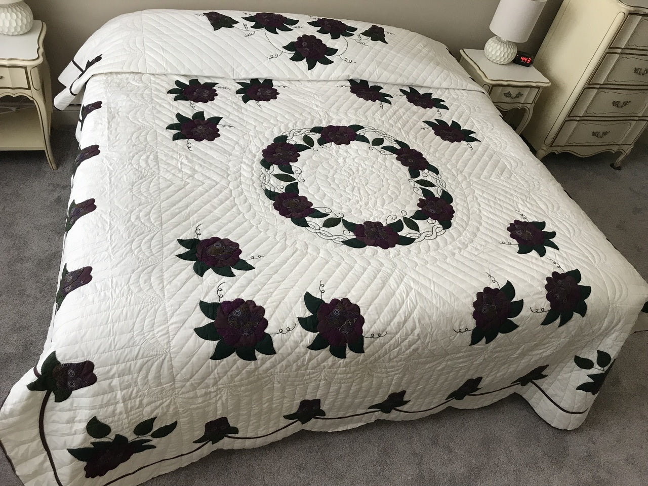 Country Flower Wreath Applique