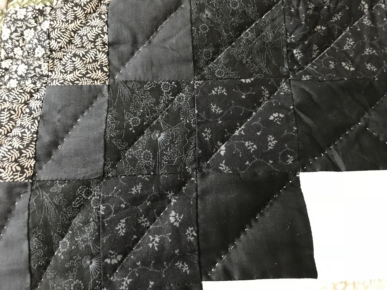 Diamond Reflection Bargello