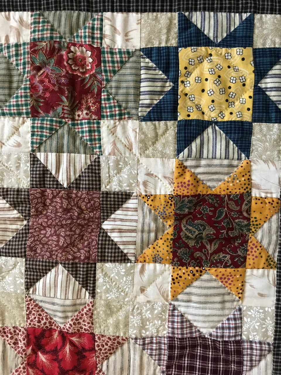 Ohio Star Hand Quilted Quilt Wall Hanging 22x22