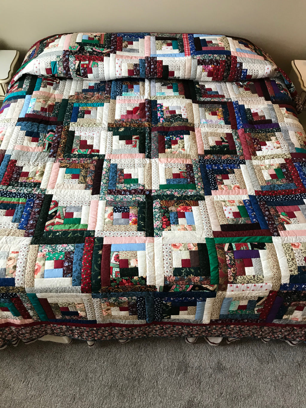 Grandmas Scrap Log Cabin Patchwork Amish Quilt 99x108