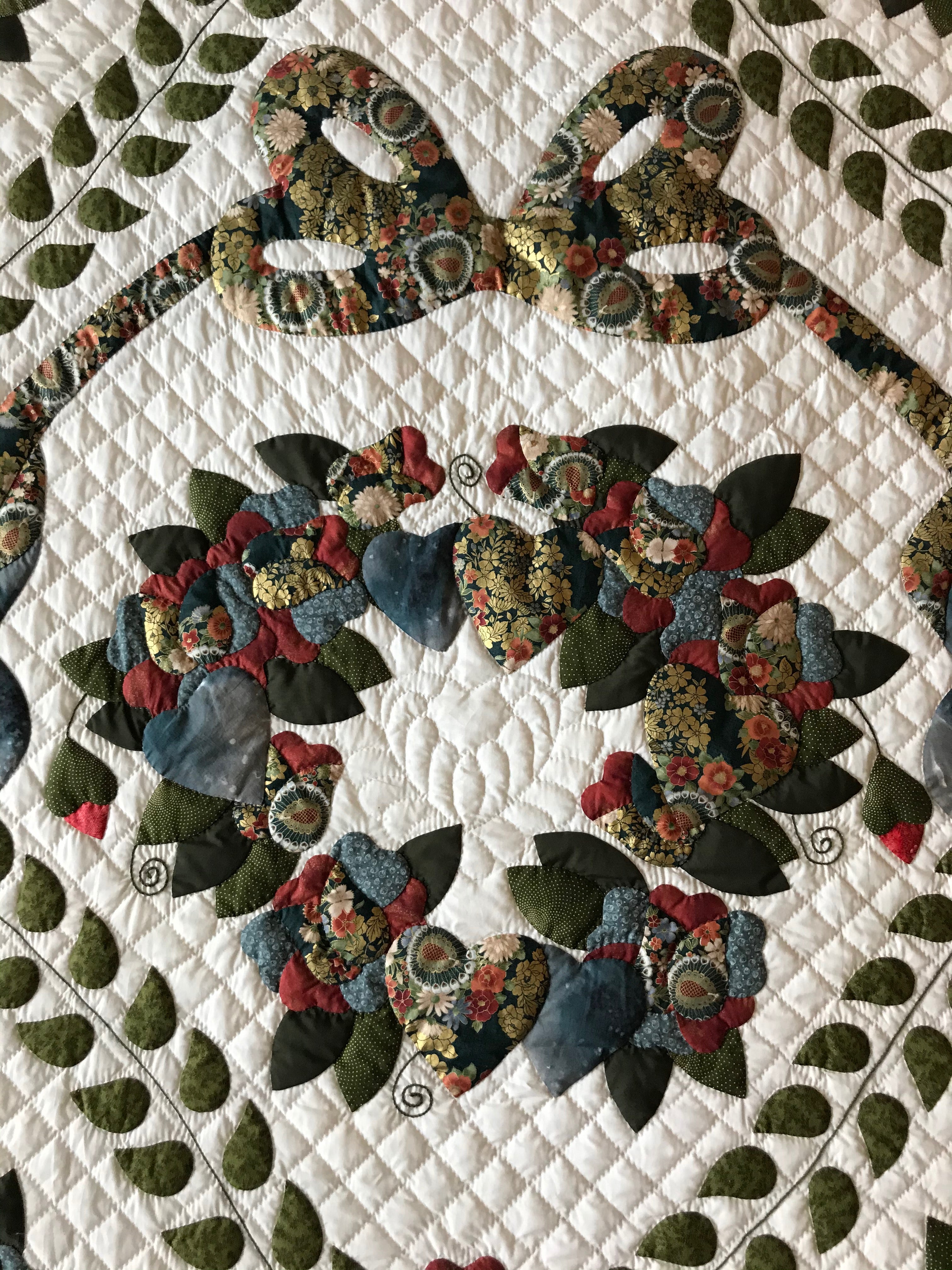 Country Rose Medallion Applique