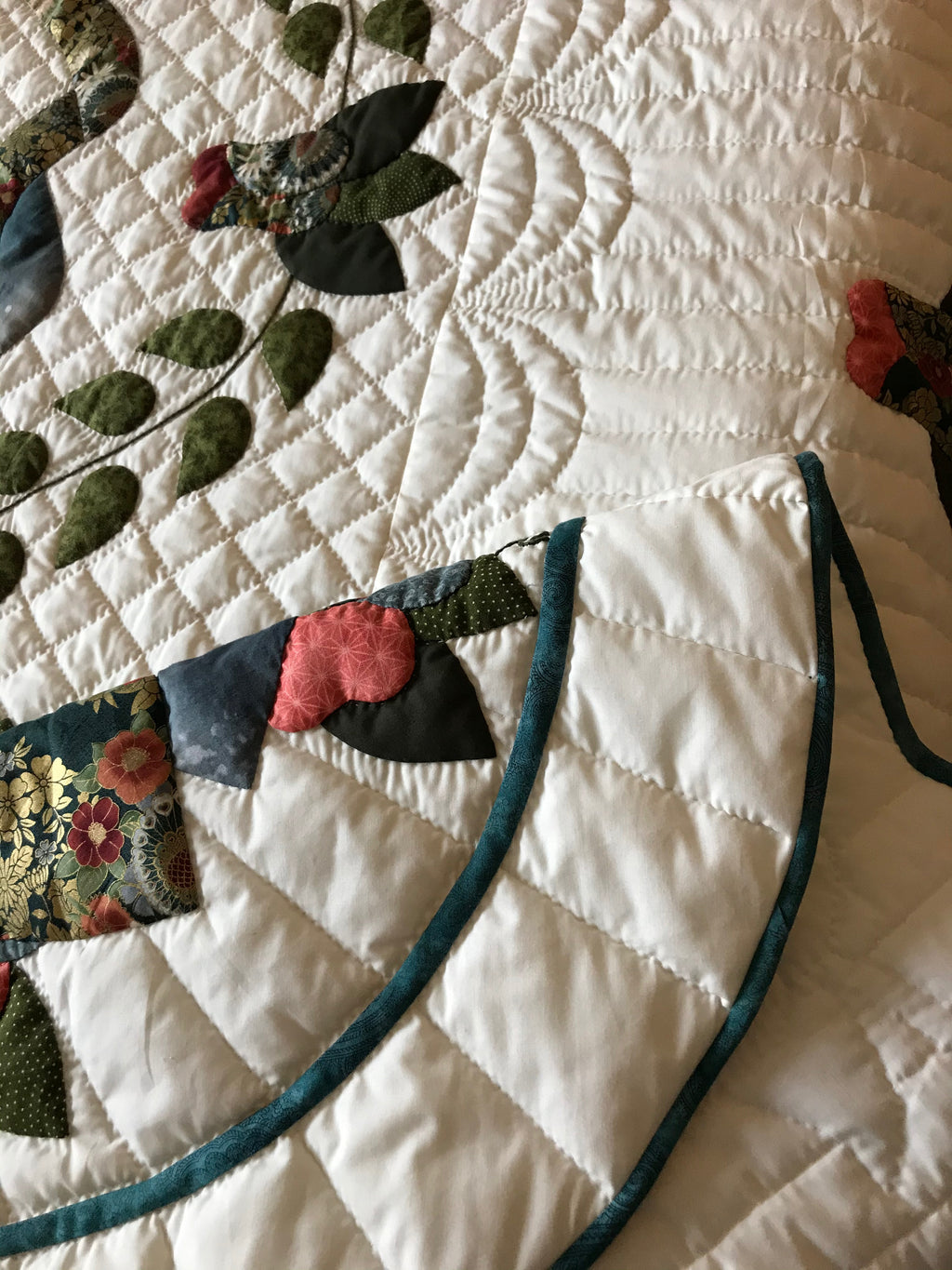 Country Rose Medallion Applique