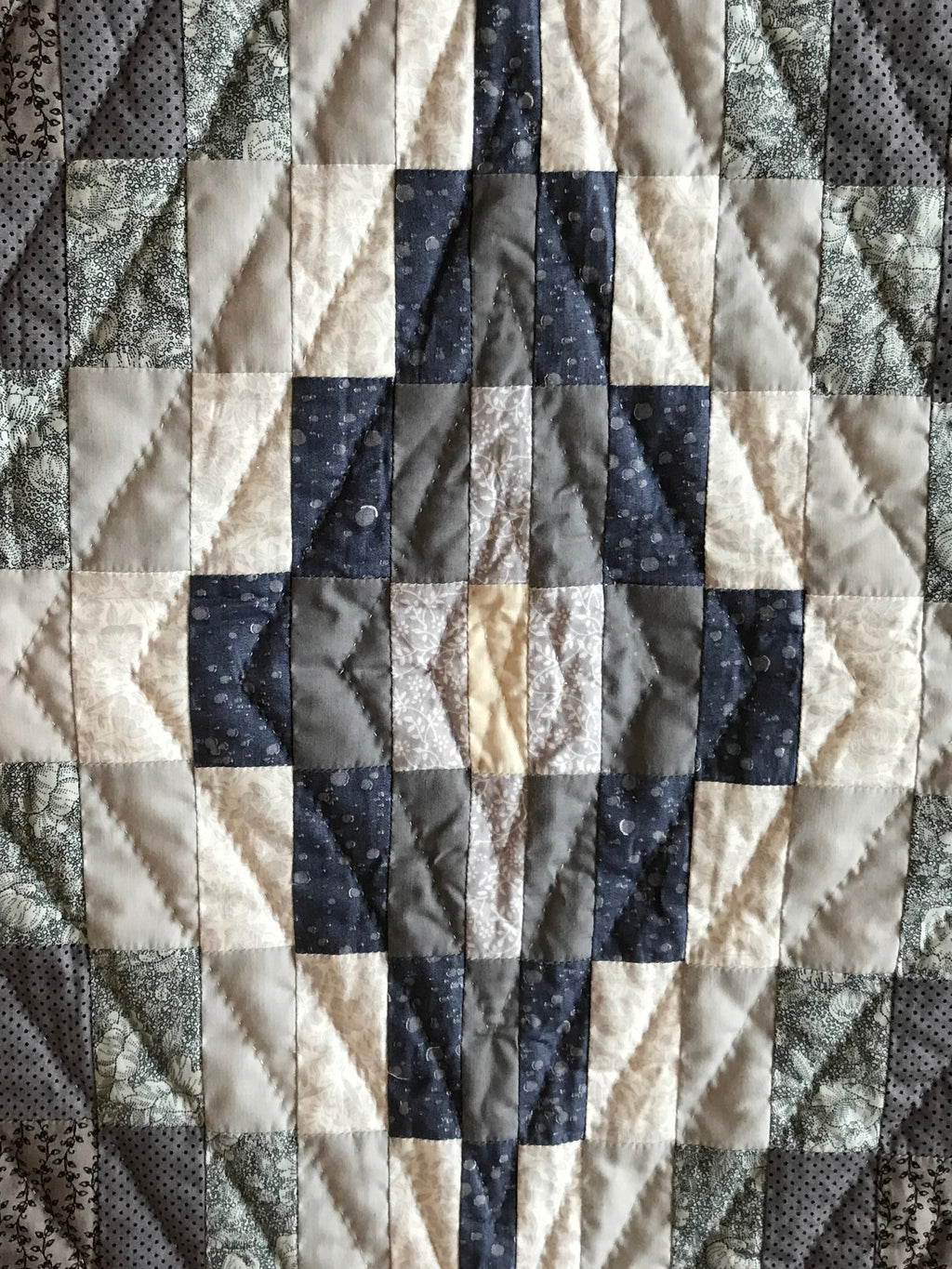 Diamond Reflection Bargello