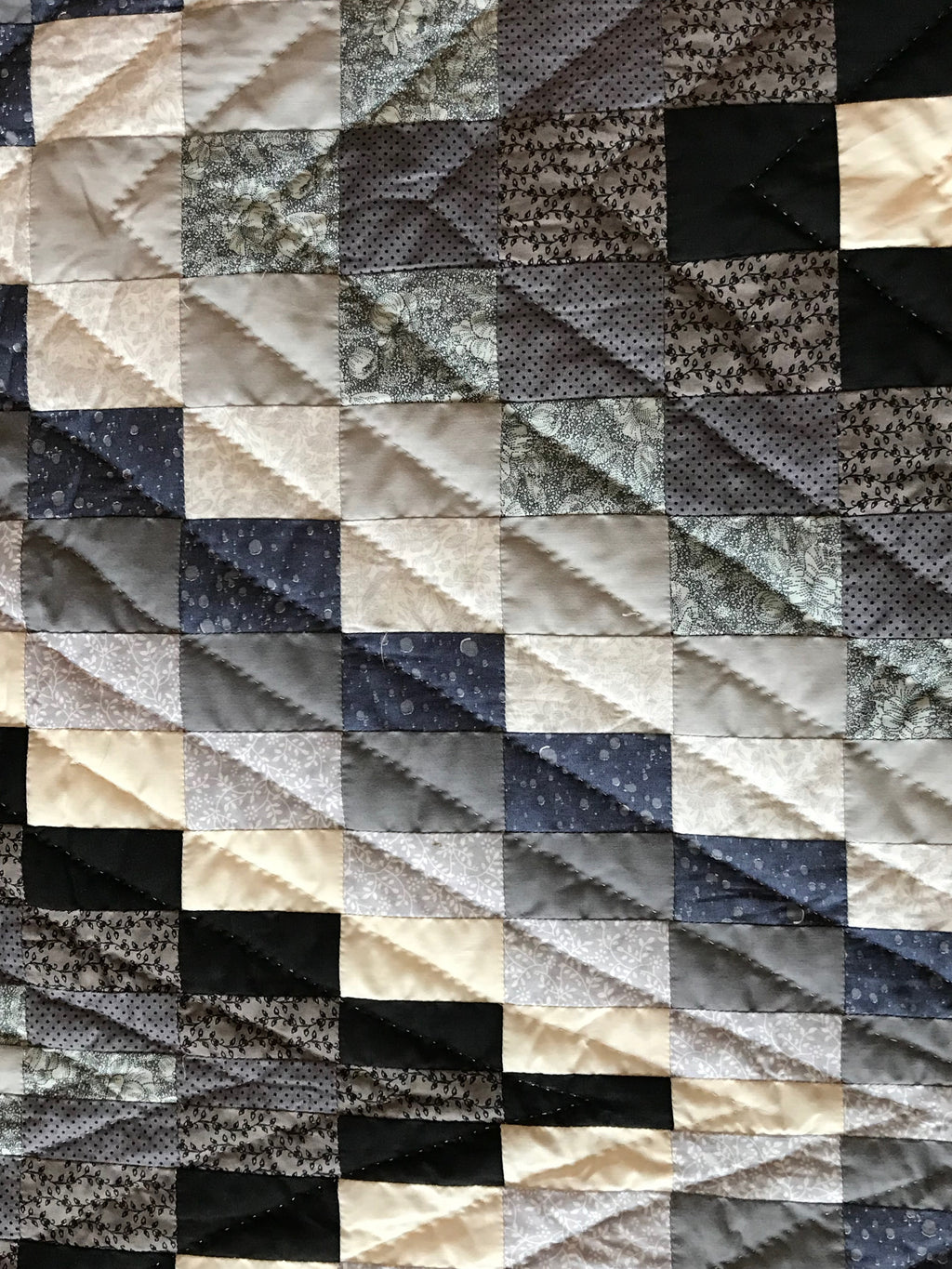 Diamond Reflection Bargello