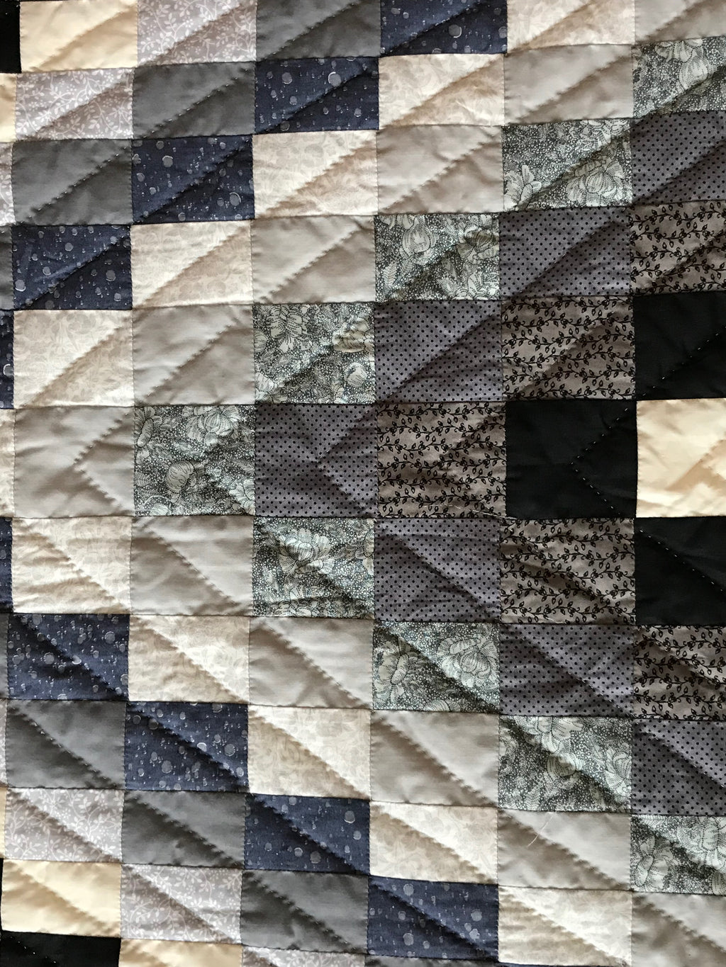 Diamond Reflection Bargello