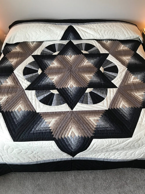 Broken Fan Star Patchwork Amish Quilt 102x114. V130.HMA