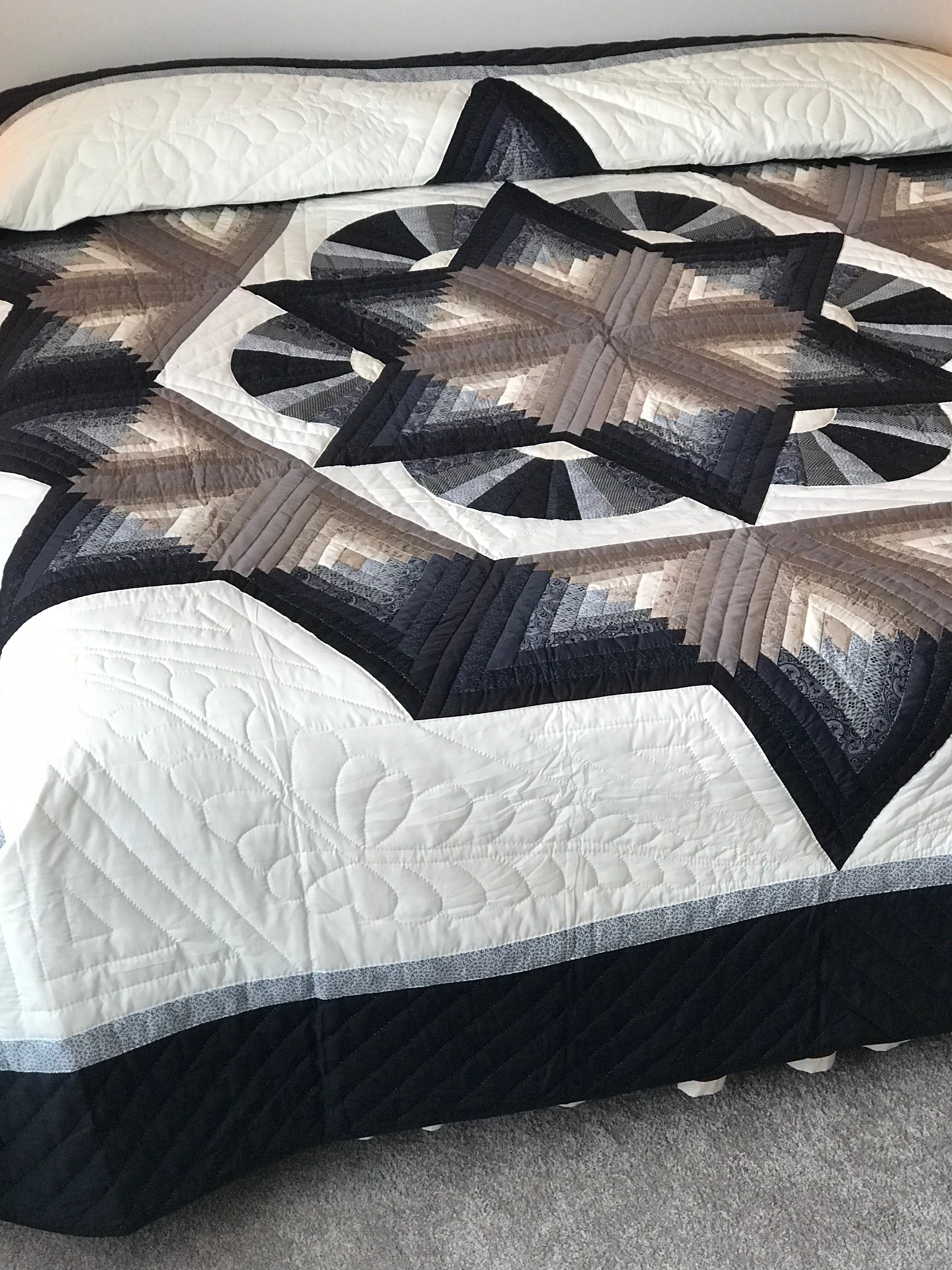 Broken Fan Star Patchwork Amish Quilt 102x114. V130.HMA