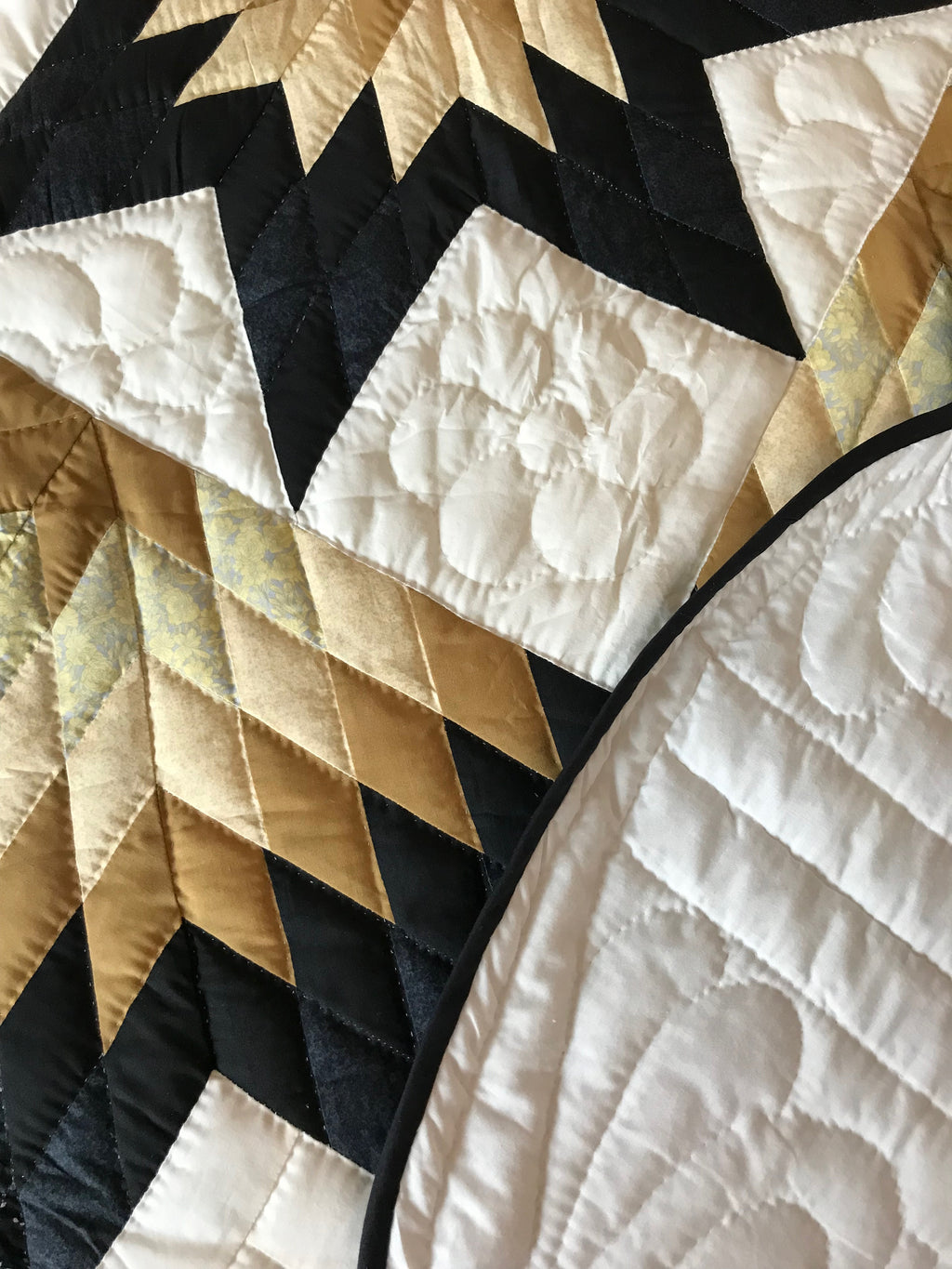 Rising Stars Patchwork Amish Quilt 108x118