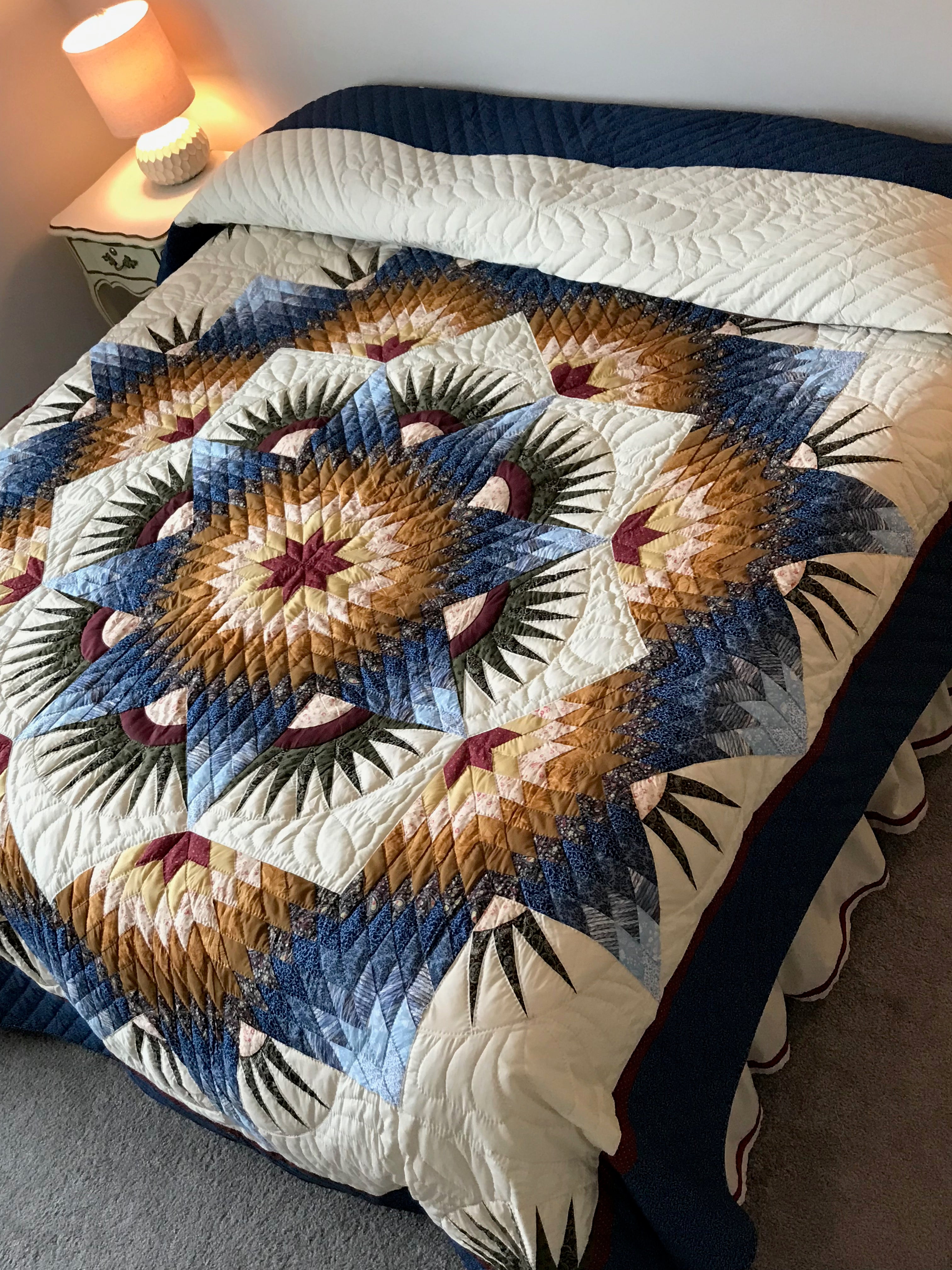 Broken Twinkling Star Amish Patchwork Quilt 99x113. V132.HMA