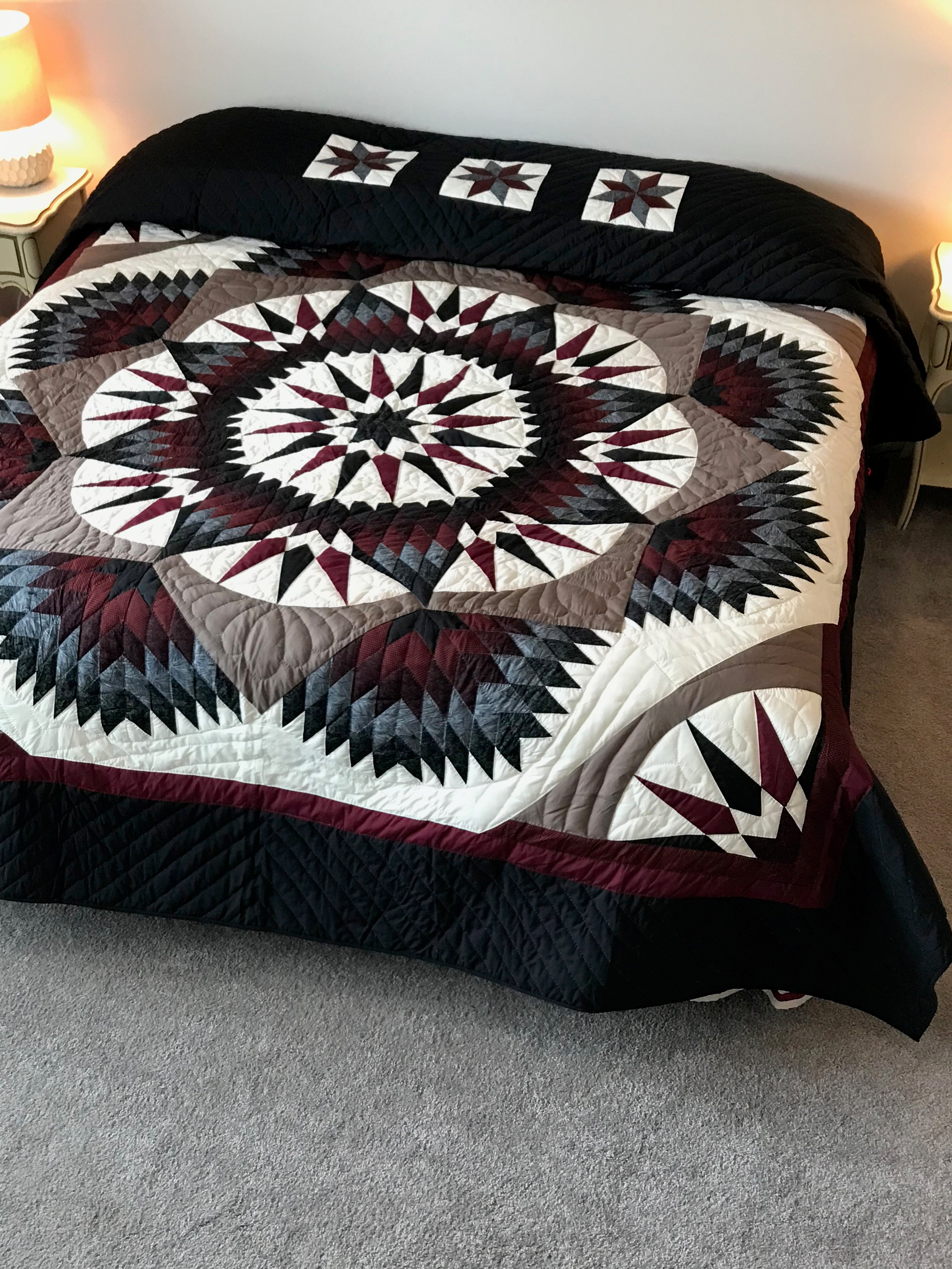 Feathered Compass Star Patchwork Amish Quilt 98x111. V133.HMA