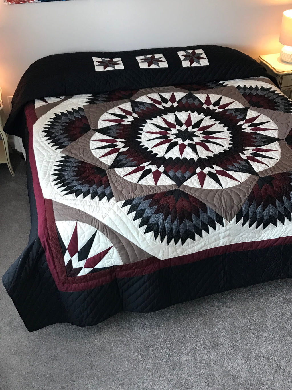 Feathered Compass Star Patchwork Amish Quilt 98x111. V133.HMA