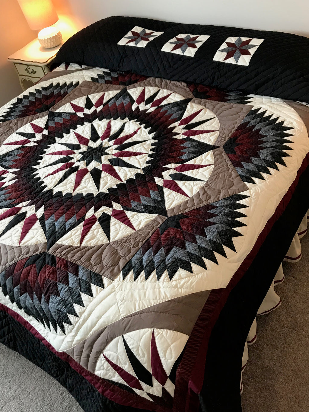 Feathered Compass Star Patchwork Amish Quilt 98x111. V133.HMA
