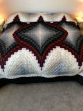 Diamond Reflection Bargello Amish Quilt 101x115. V135.HMA