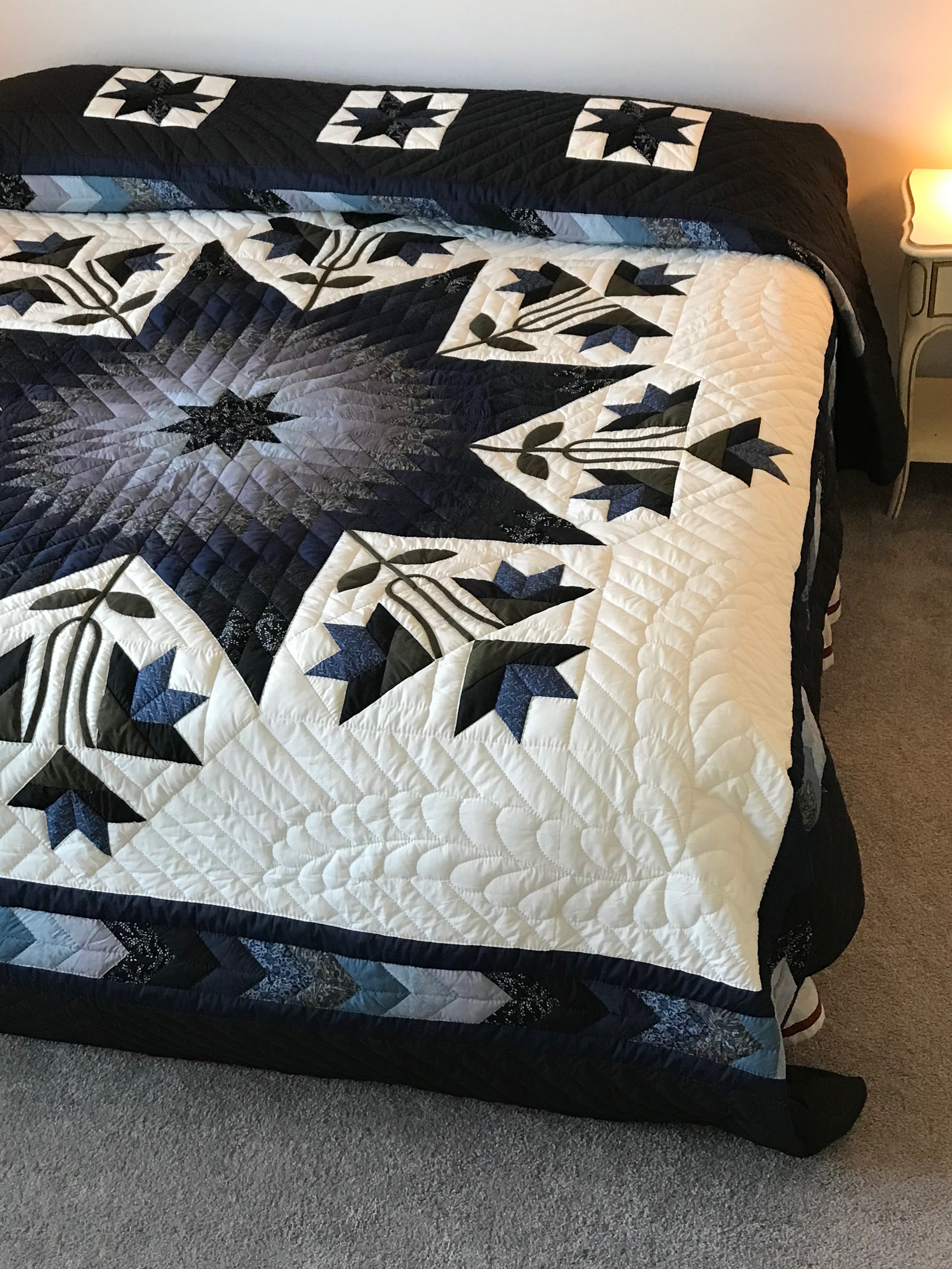 Improved Lone Star Amish Quilt 106x117. V136.HMA