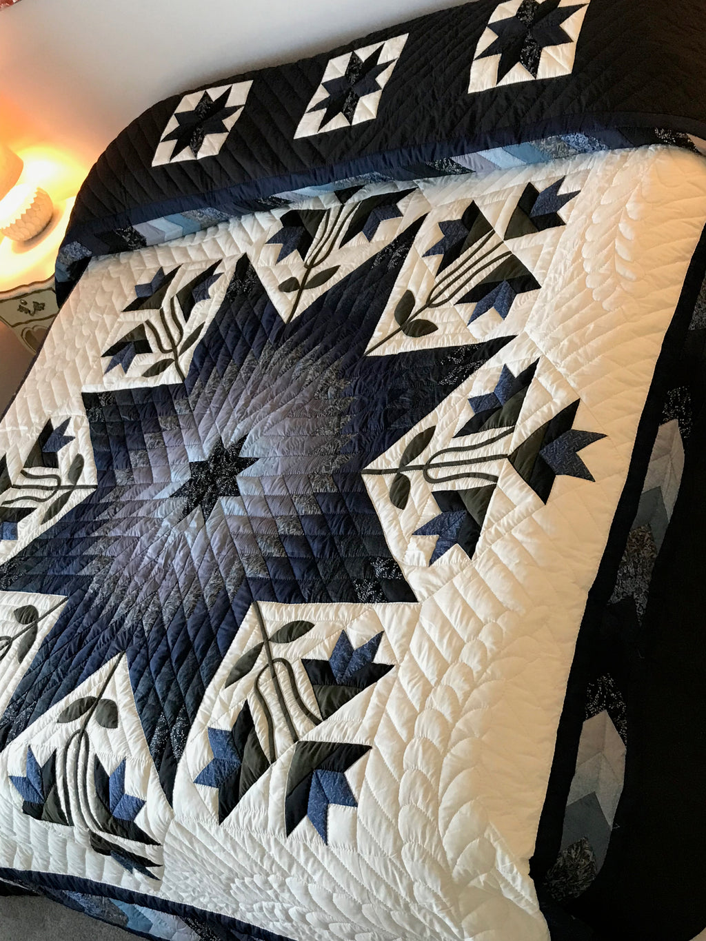 Improved Lone Star Amish Quilt 106x117. V136.HMA