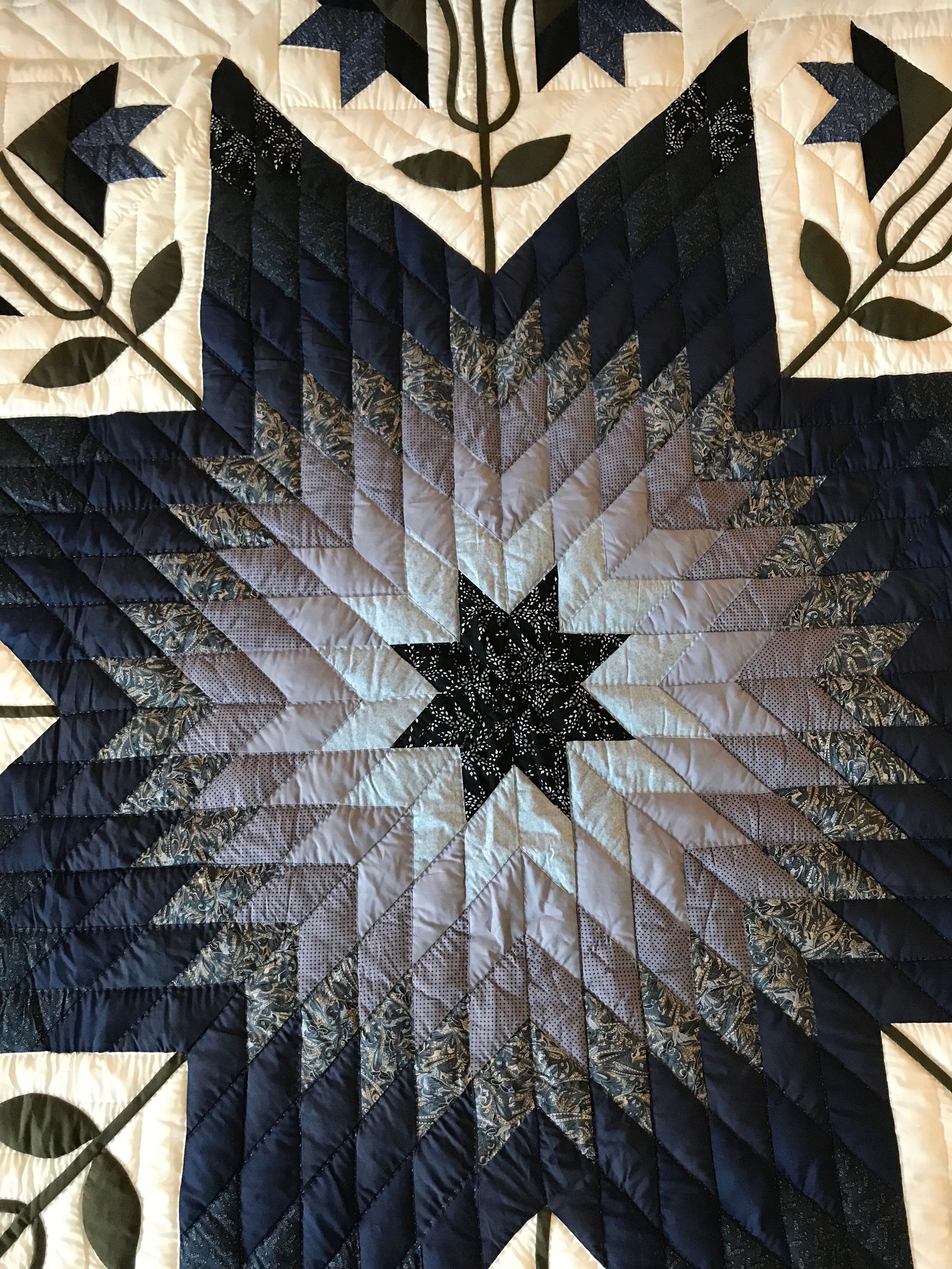 Improved Lone Star Amish Quilt 106x117. V136.HMA