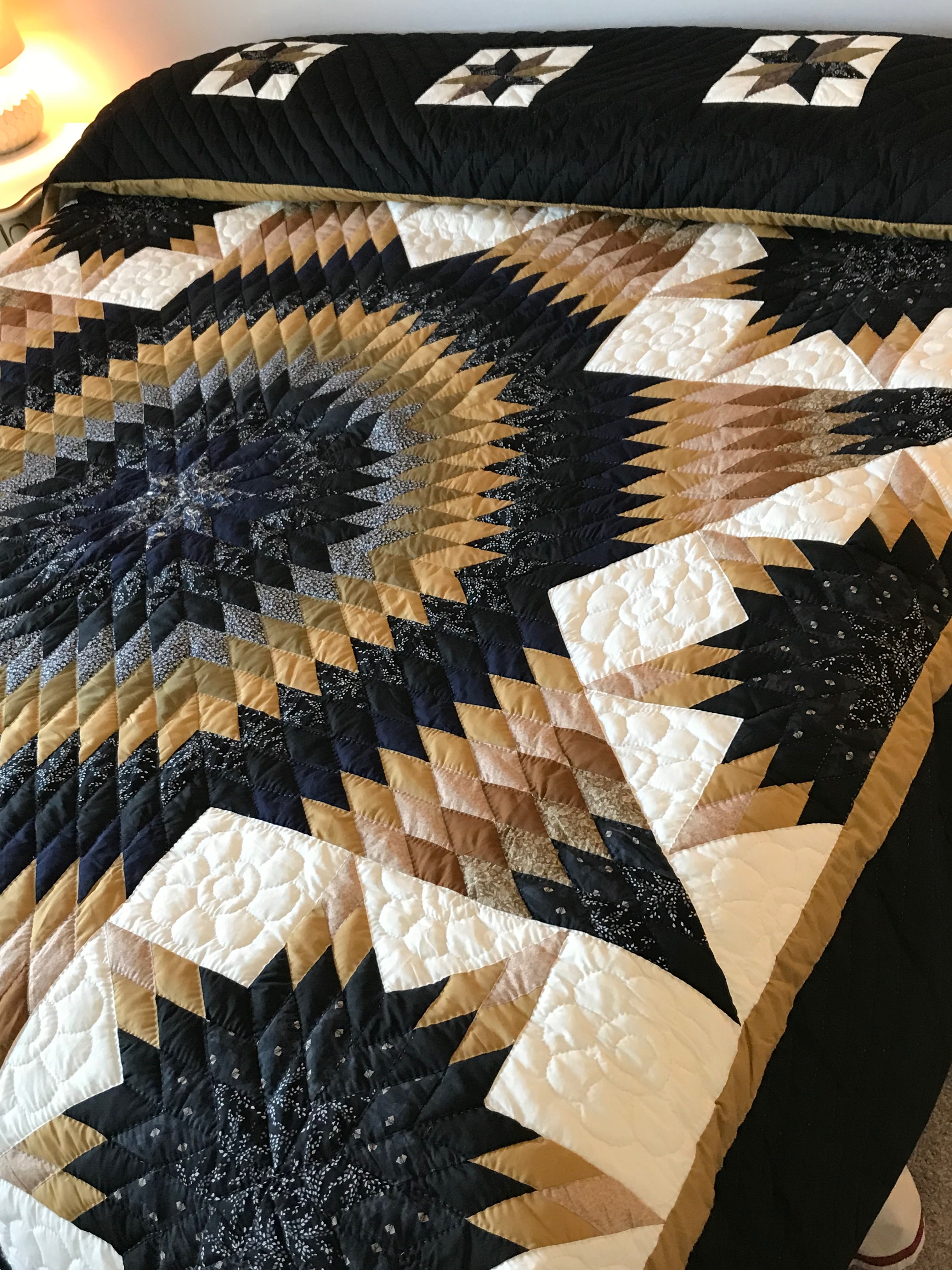 Stunning Lone Star in Stars Patchwork Amish Quilt 107x114. V138.HMA
