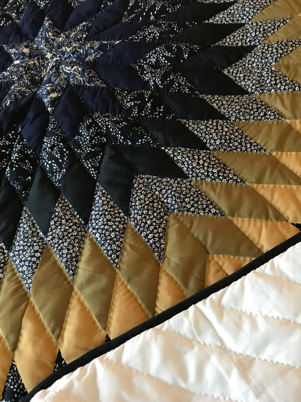 Stunning Lone Star in Stars Patchwork Amish Quilt 107x114. V138.HMA