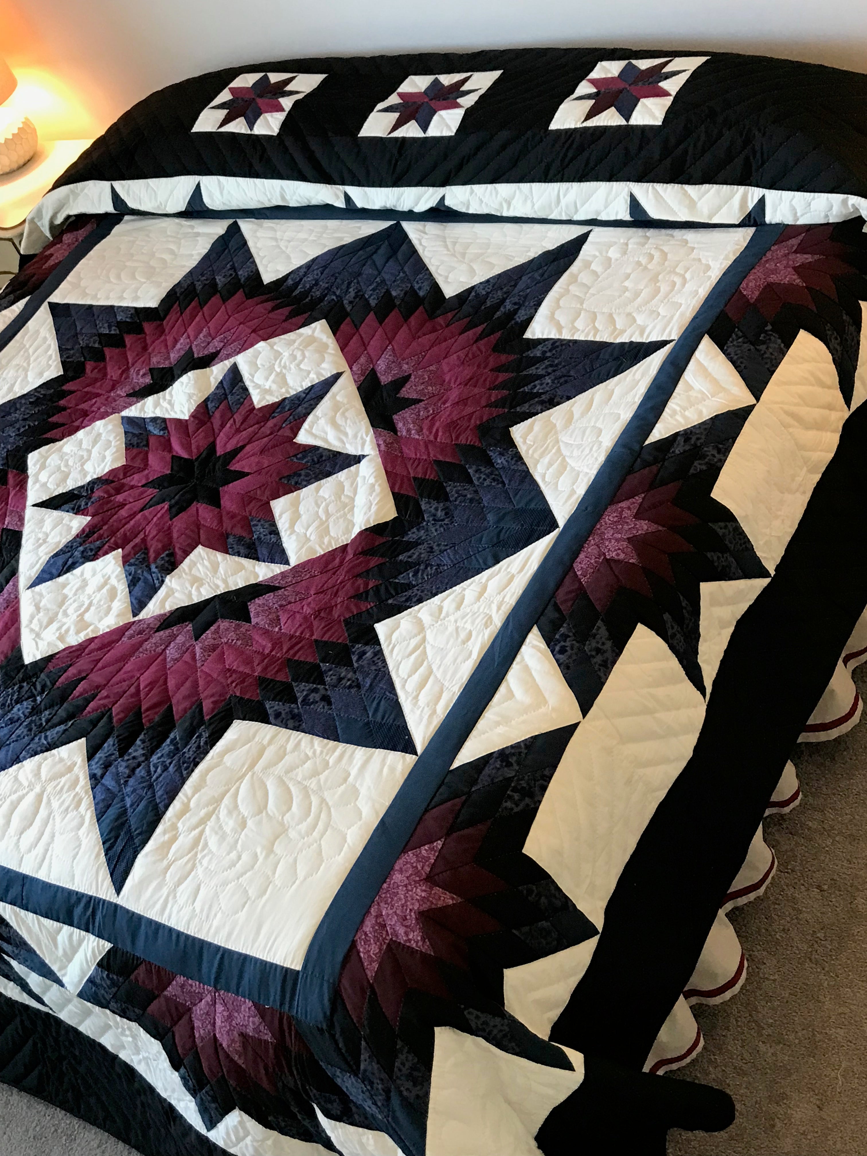 Rising Evening Star King Amish Quilt 106x118. V139.HMA