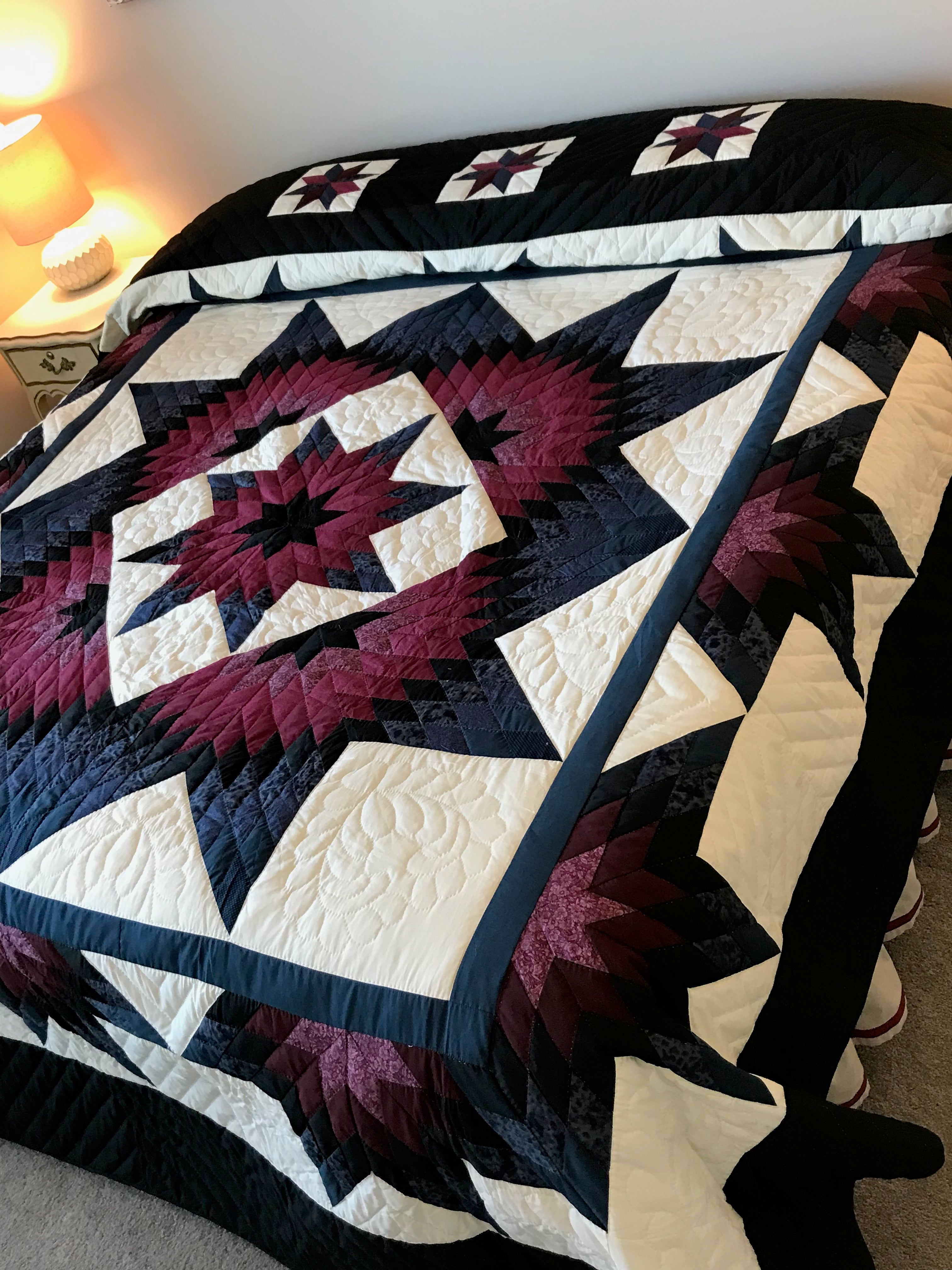 Rising Evening Star King Amish Quilt 106x118. V139.HMA