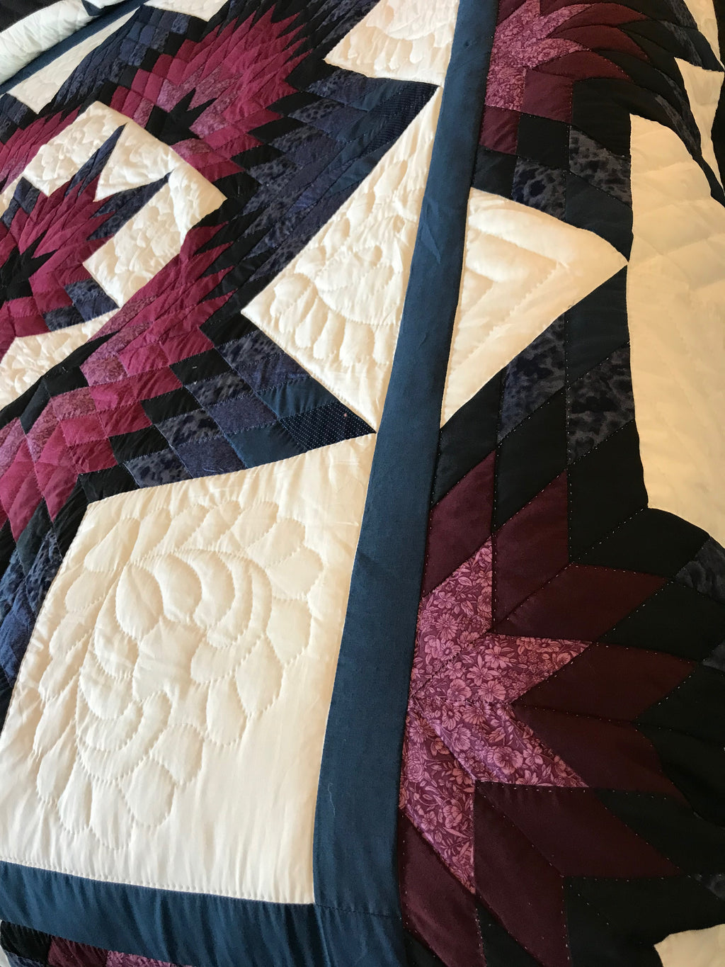 Rising Evening Star King Amish Quilt 106x118. V139.HMA