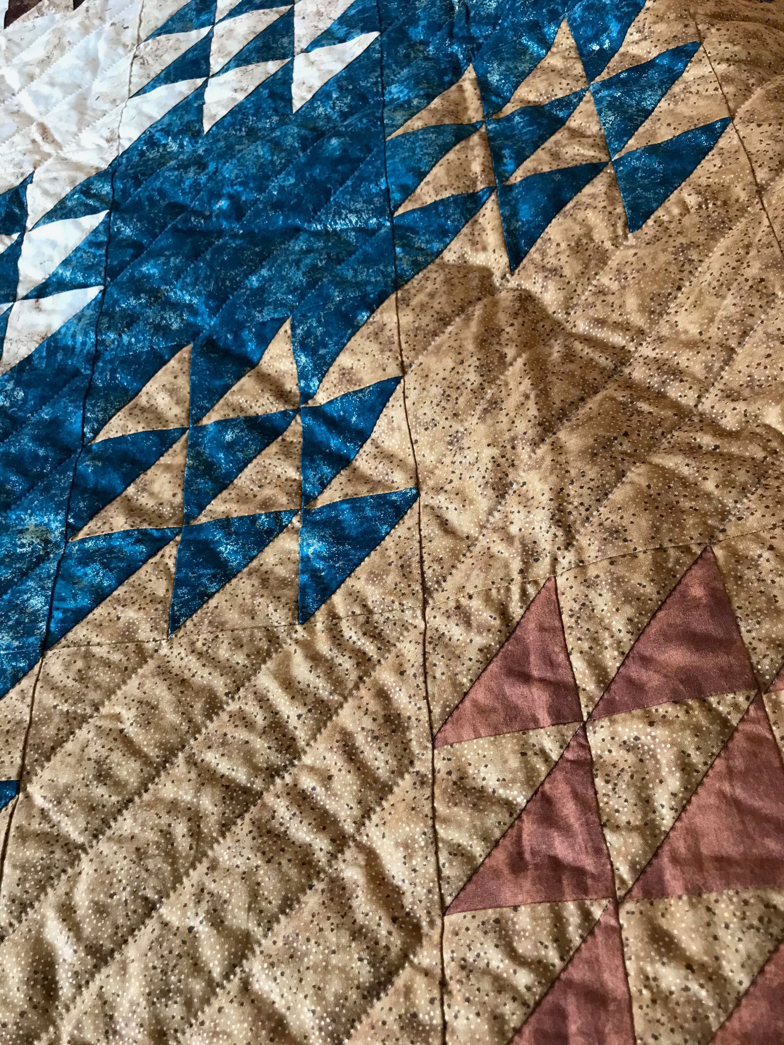 Down the Mountain Road Patchwork Large Amish Quilt 117x117. V143.HMA