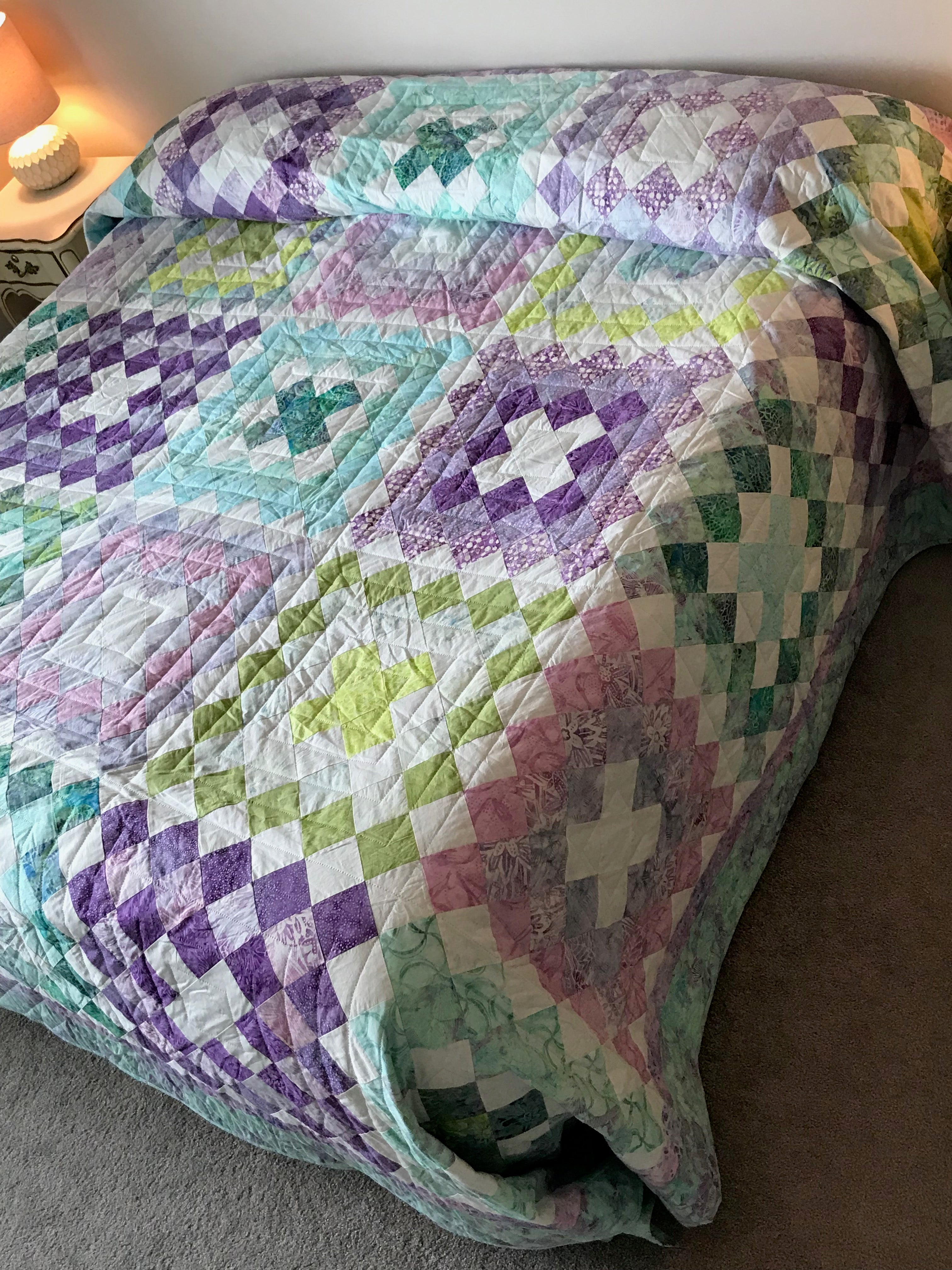Granny Squares Patchwork Large Amish Quilt 117x120. V144.HMA