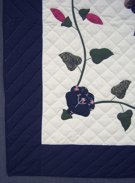 Amish Morning Glory Flower Wall Hanging Quilt