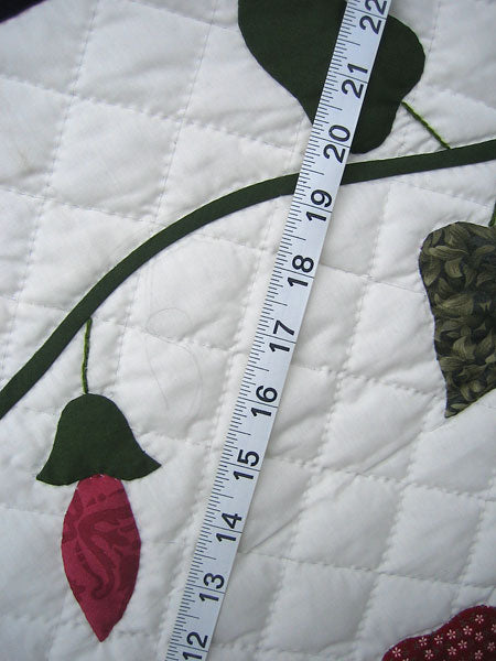 Amish Morning Glory Flower Wall Hanging Quilt