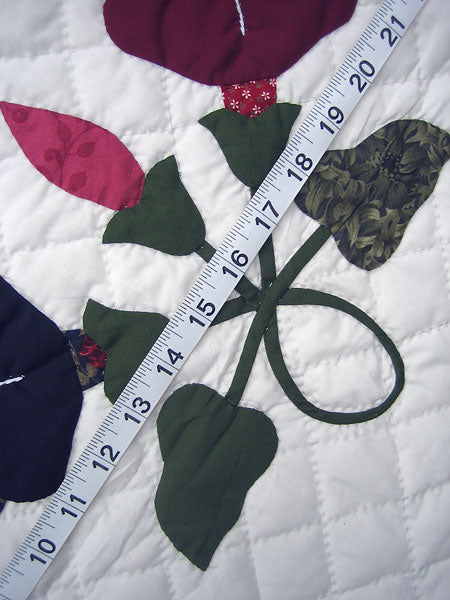 Amish Morning Glory Flower Wall Hanging Quilt