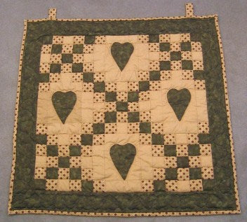 Amish Irish Love Patchwork Wall Hanging Quilt