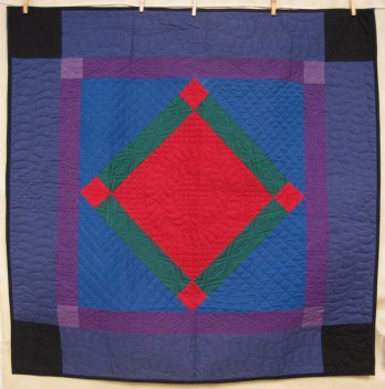 Amish Center Diamond Patchwork Wall Hanging Quilt
