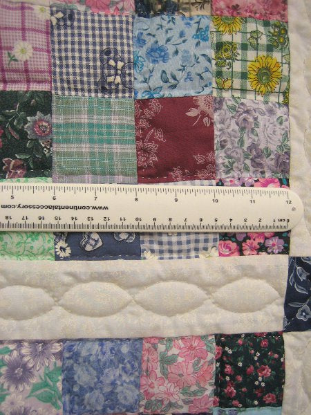 Patchwork Hearts Amish Quilt Wallhanging
