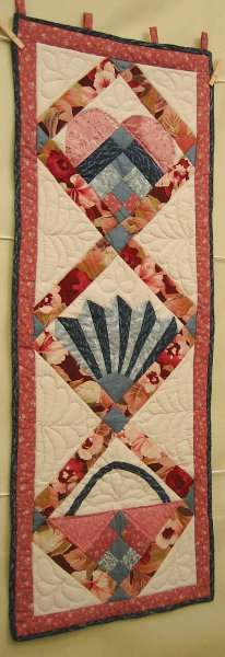 Basket Fan Amish Quilt Wallhanging