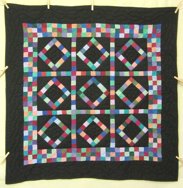 Amish Scrappy Patchwork Wall Hanging Quilt