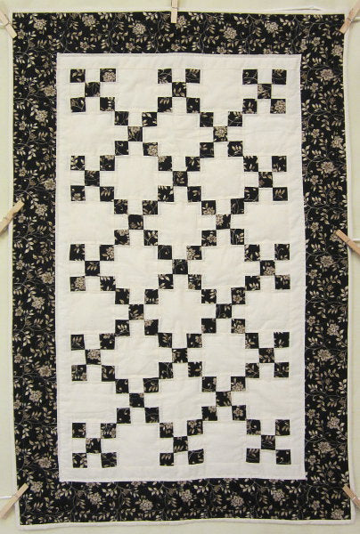 Amish Nine Patch Wall Hanging Quilt