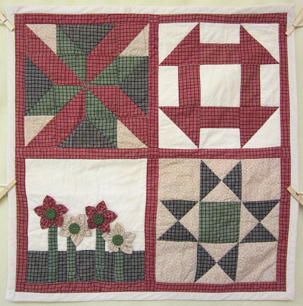 Homespun Sampler Amish Patchwork Wall Hanging Quilt